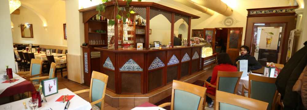 Restaurants in Wien: Cafe Restaurant Caspian