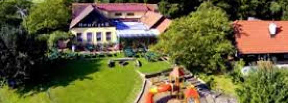 Restaurants in Loipersdorf bei F�rstenfeld: Thermenheuriger Kropf GmbH