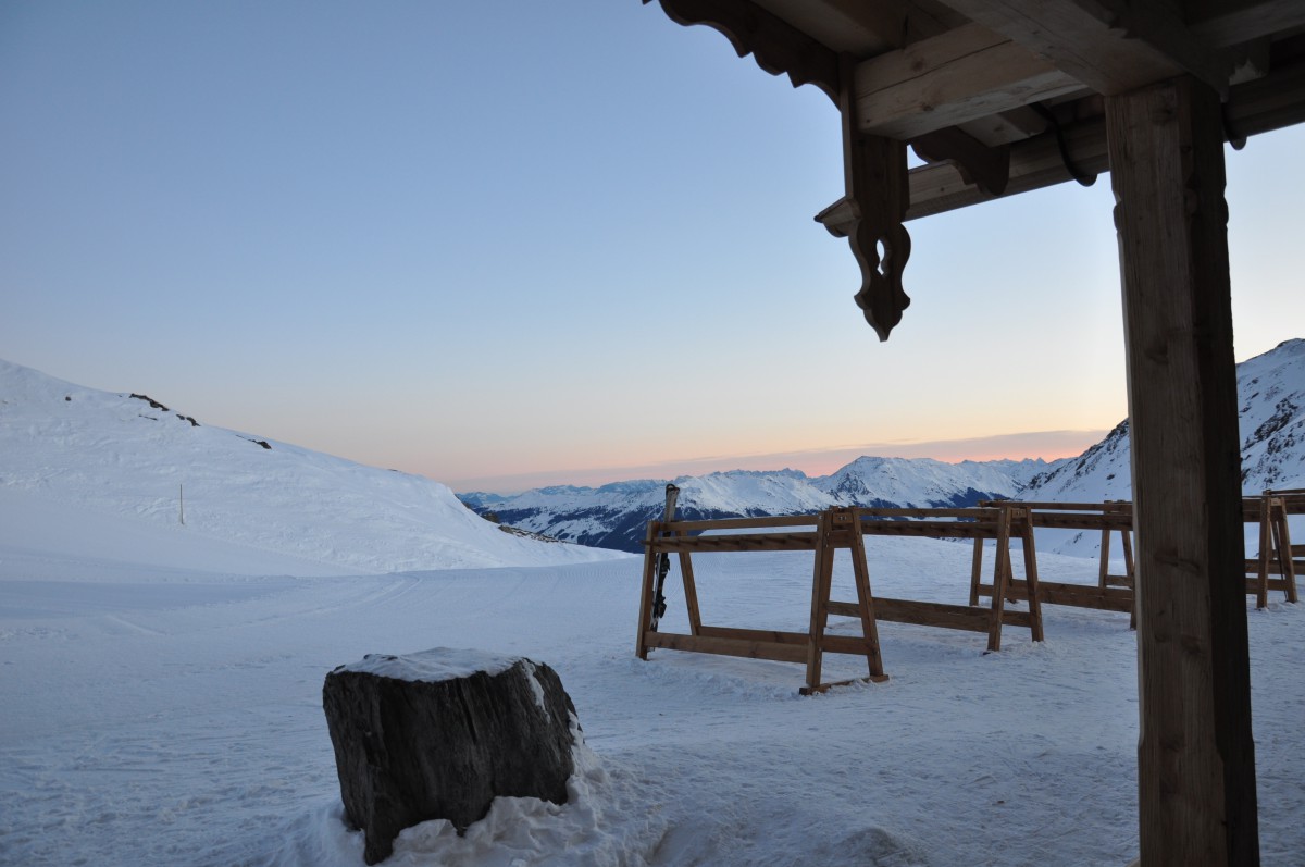 CLOSING WINTER