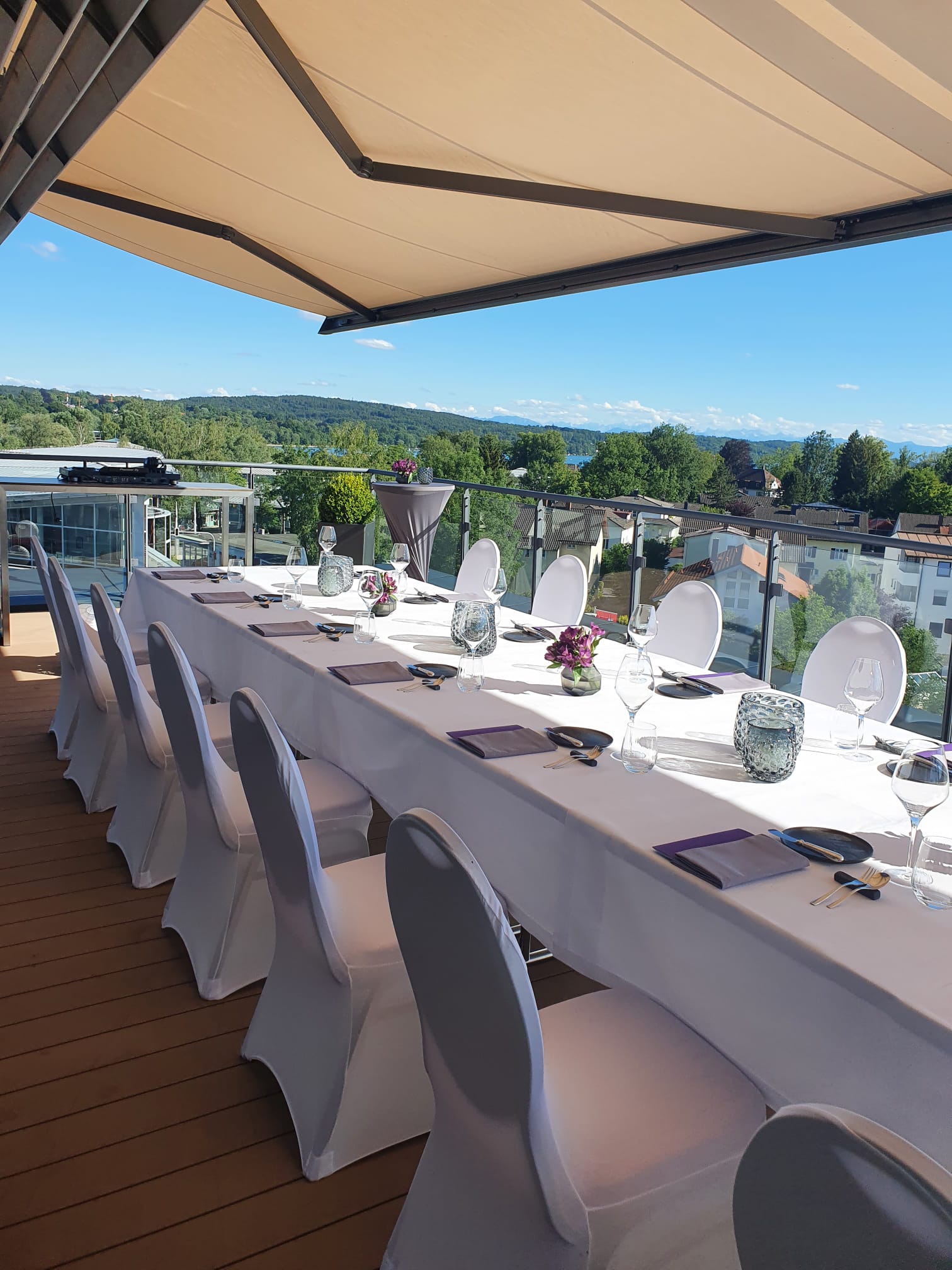 Aubergine goes Rooftop