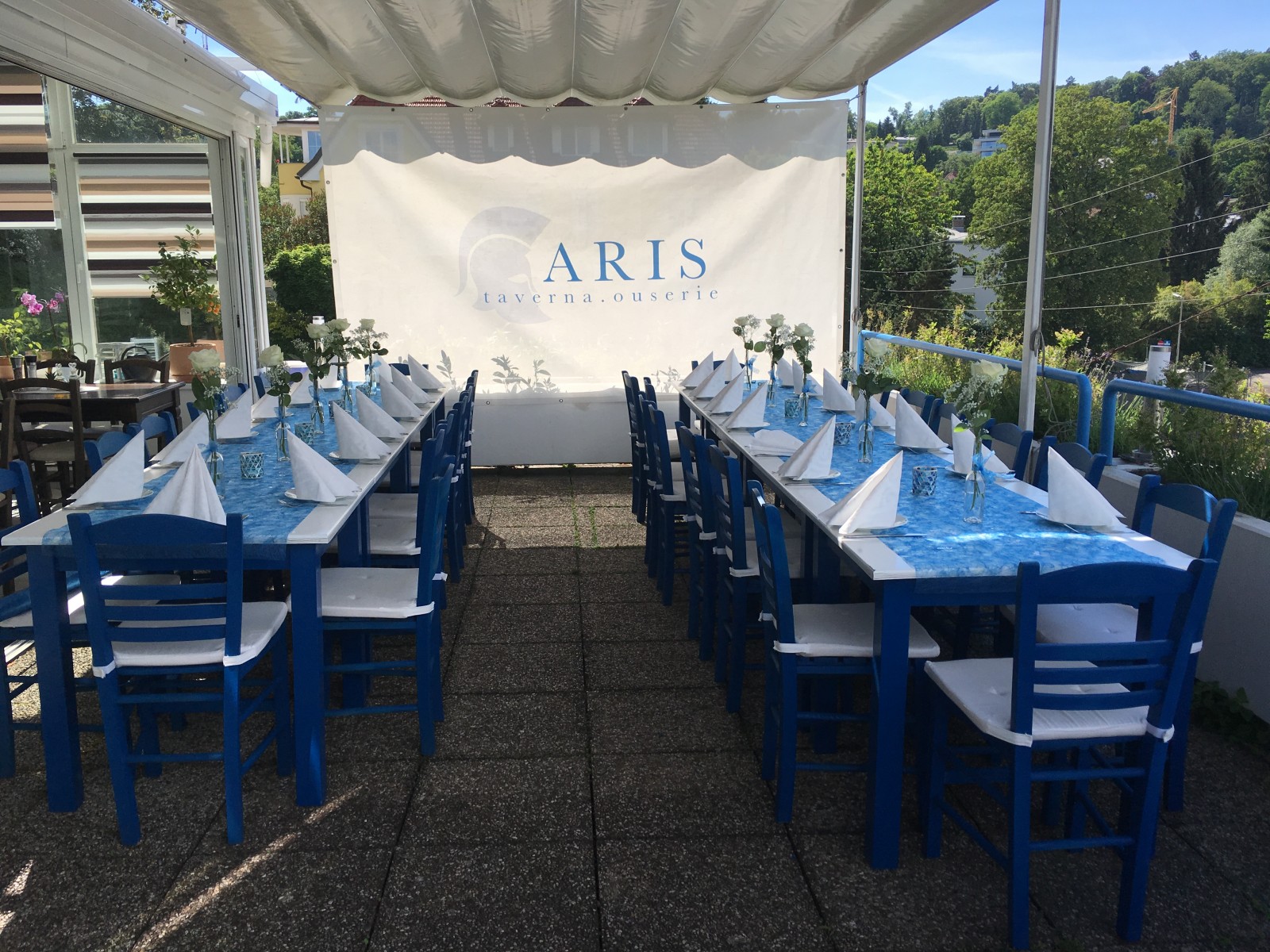 Aris Taverna.Ouserie in Linz, Foto 11