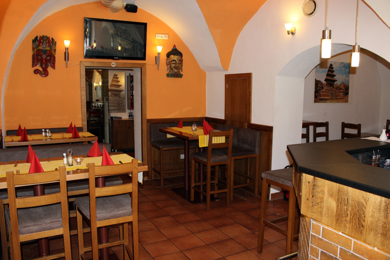 Everest Inn Fine Nepali Kitchen in Innsbruck, Foto 3