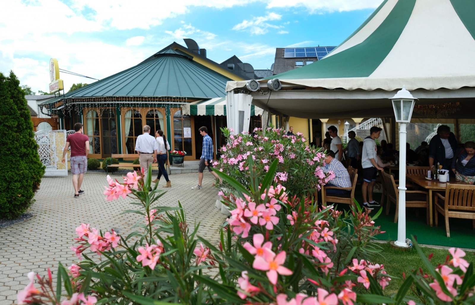 LADICH's Steak-House Parndorf - The ORIGINAL since 1997 in Parndorf, Foto 15