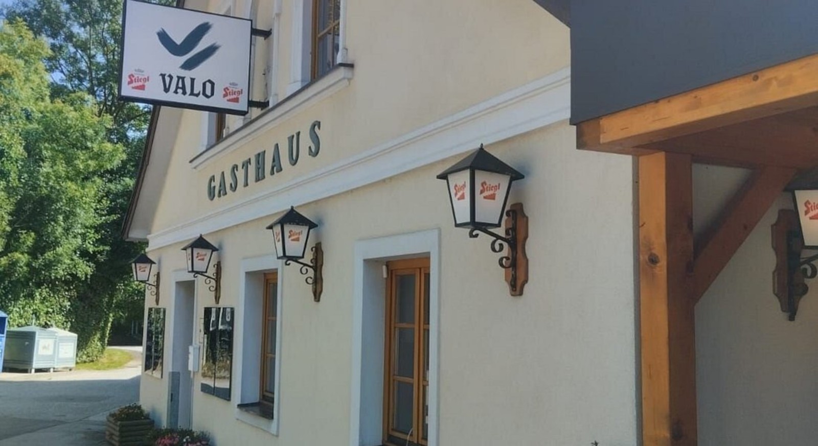 Valo in Alland, Foto 1