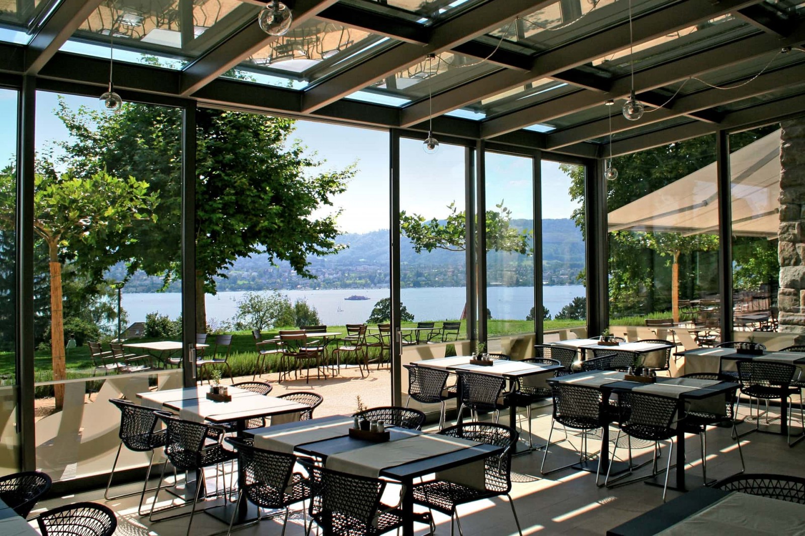 EPI Park Seminar & Restaurant
