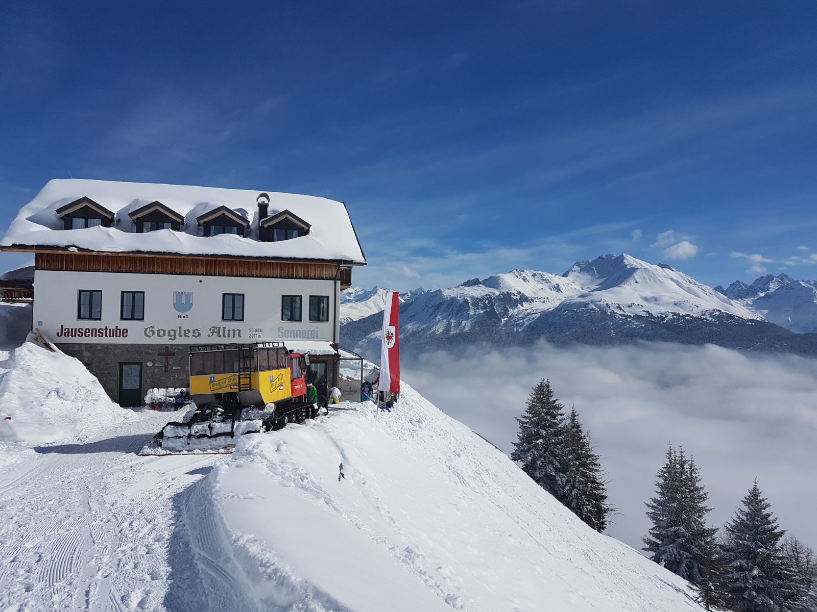 Restaurant Gogles Alm in Landeck