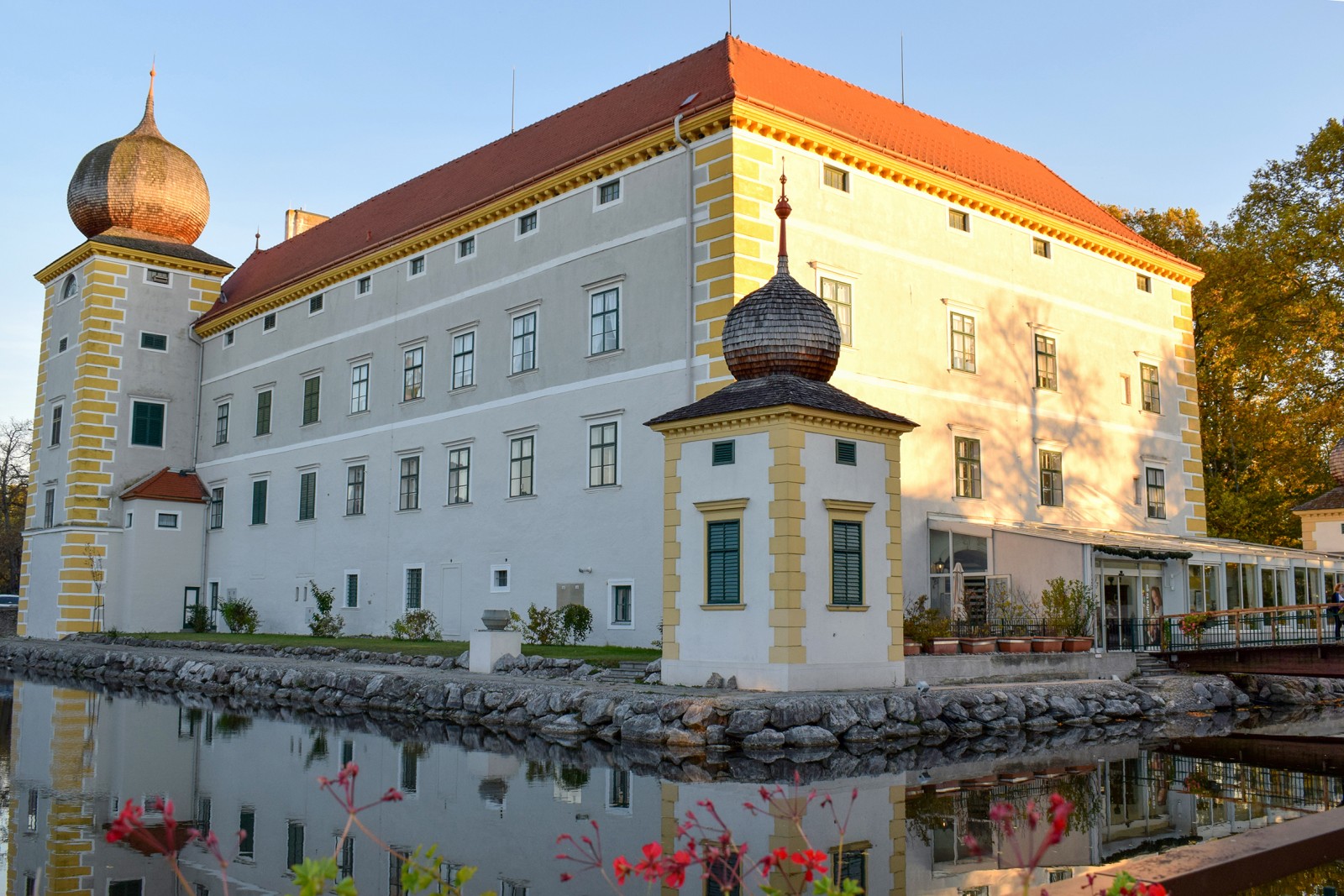 Gerüchteküche im Wasserschloss in Kottingbrunn, Foto 2