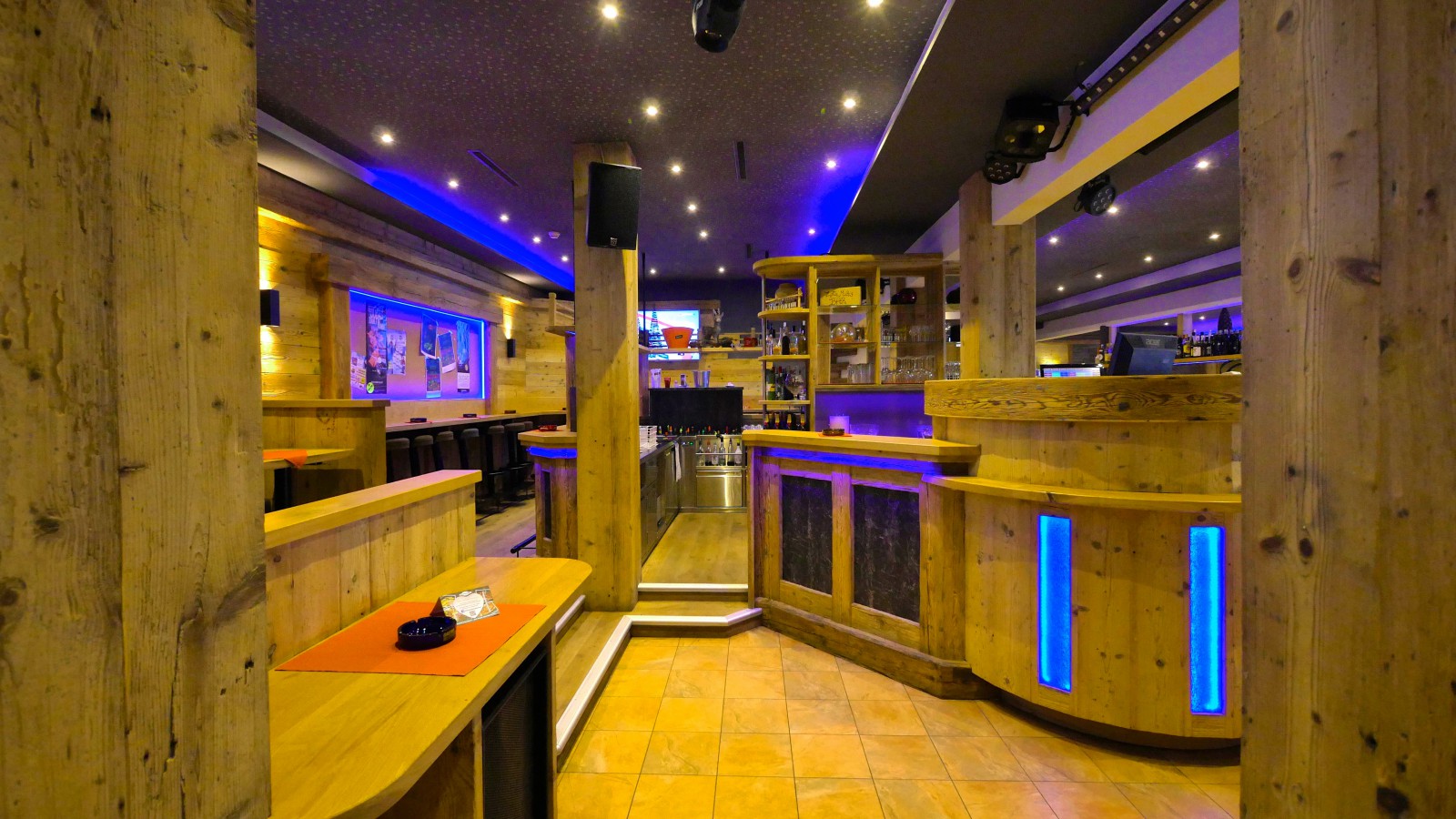 Après Ski & Restaurant in Fügen