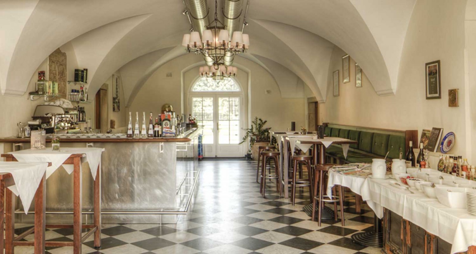 Restaurant GenussWirt im Schloss Mageregg in Klagenfurt