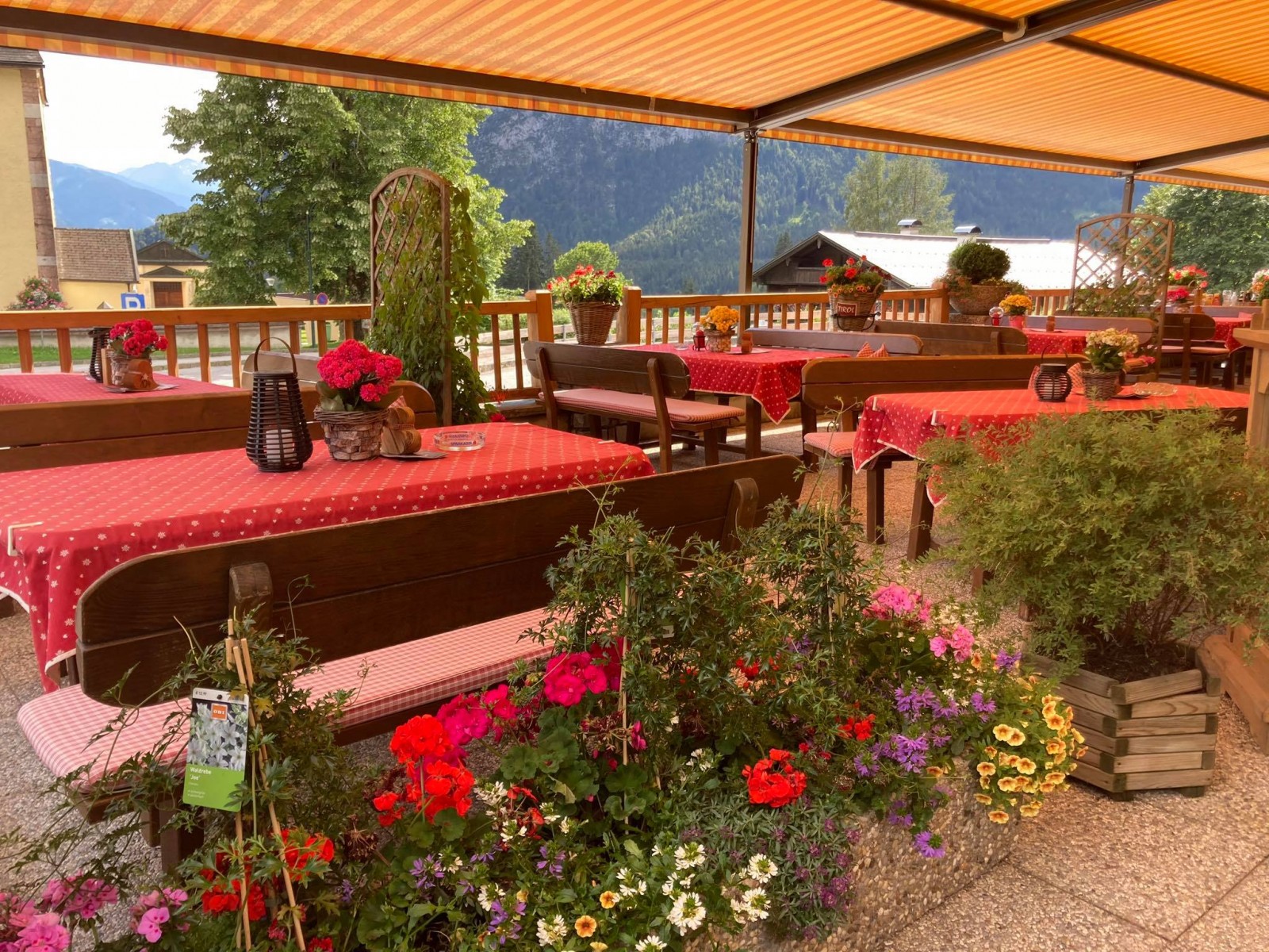 Gasthof Kirchenwirt Maurach  in Maurach am Achensee, Foto 6