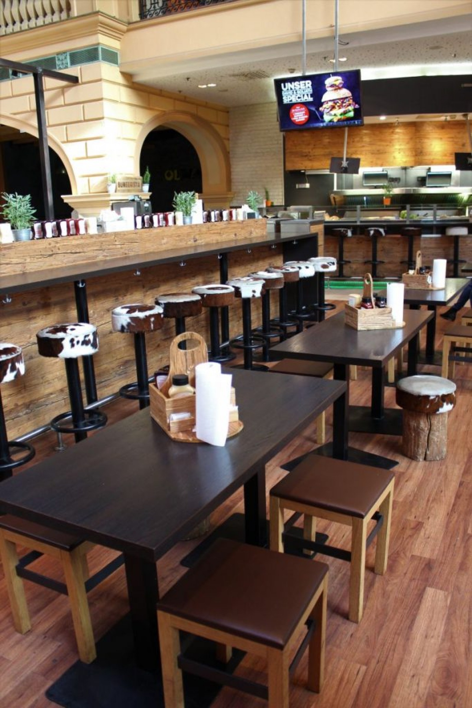 BURGERISTA Plus City in Pasching, Foto 1