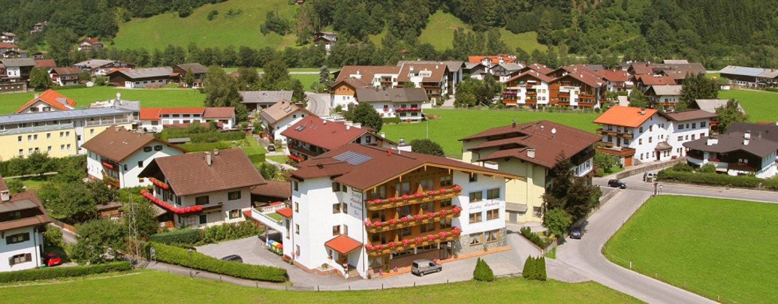 Hotel Gasthof Alpenhof in Zell im Zillertal, Foto 1