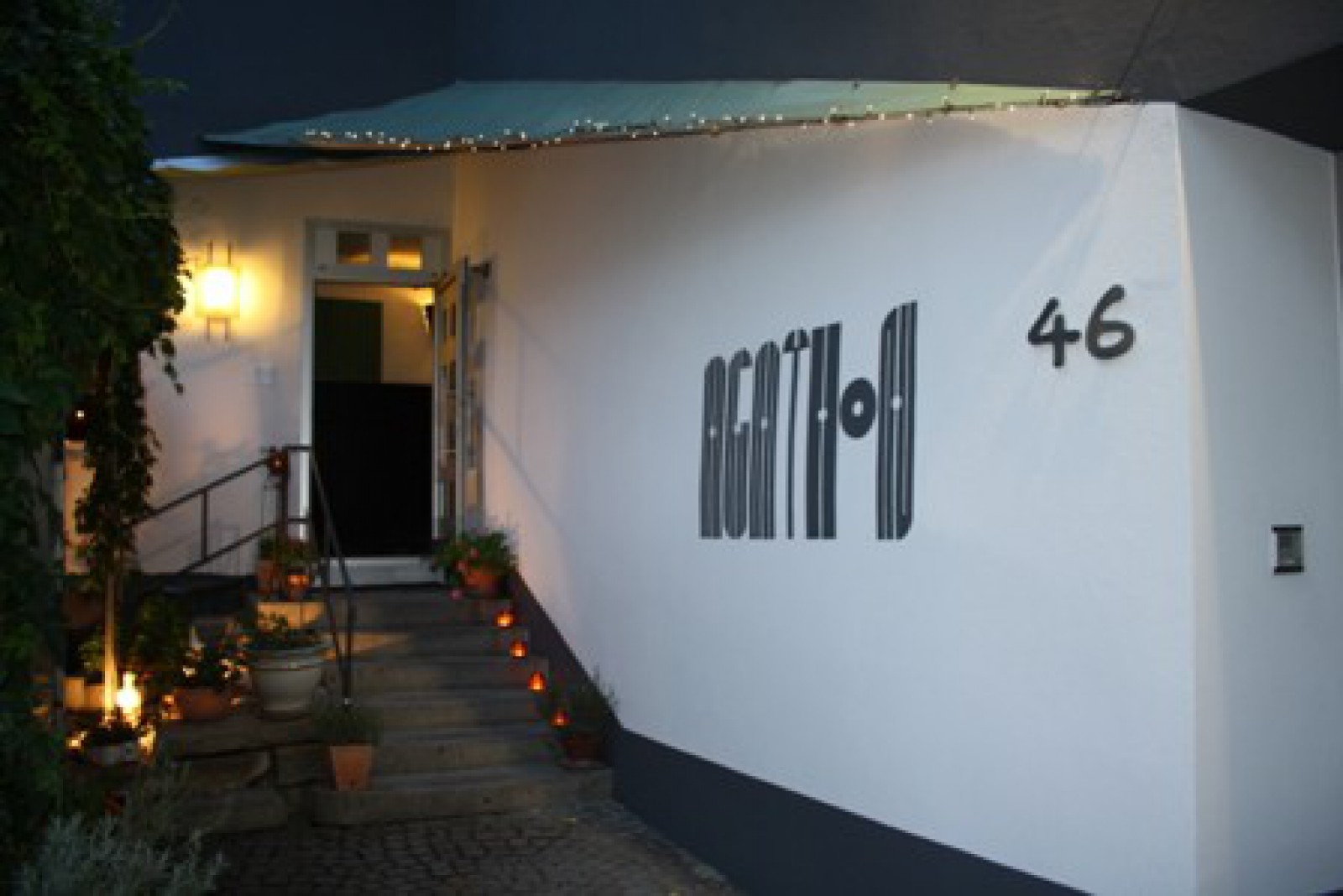 AGATHON - RESTAURANT - BAR in Linz, Foto 1