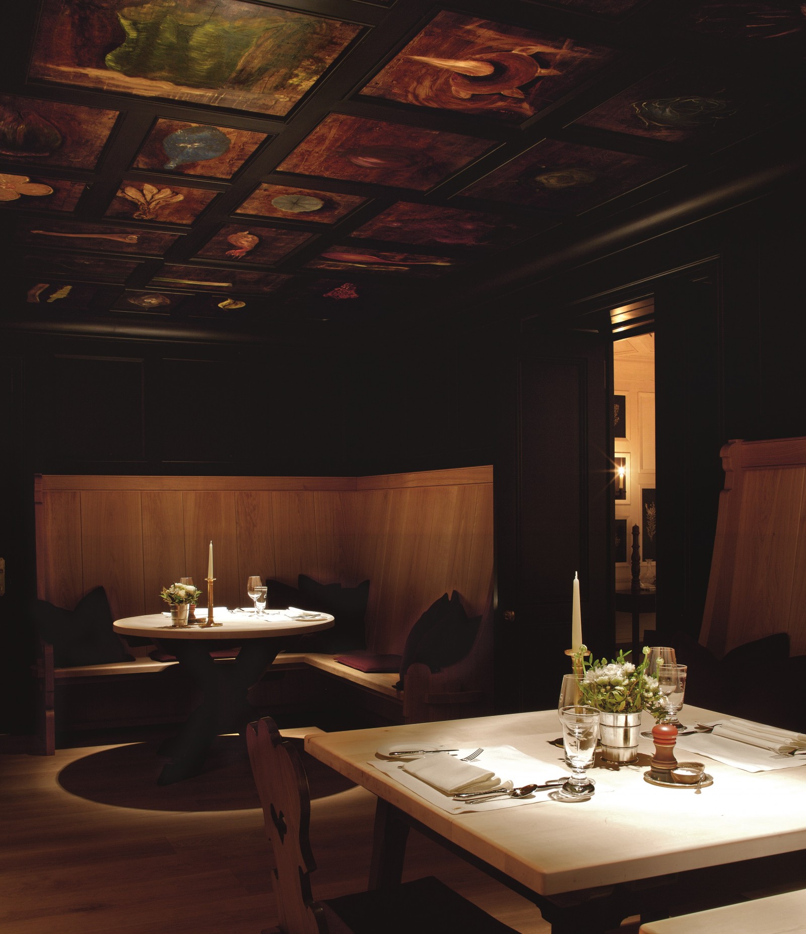 Wunderkammer im Almhof Schneider in Lech, Foto 6
