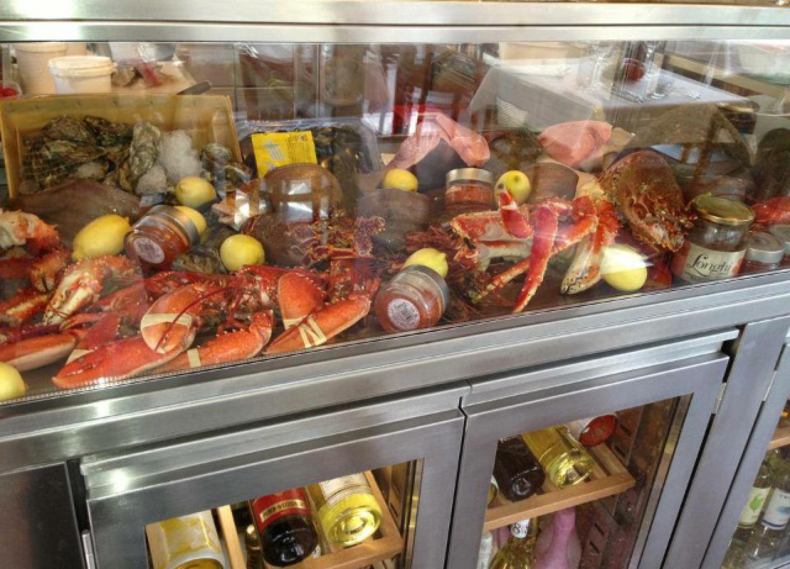 Sezai Fisch(T)raum Fisch & Meeresfrüchte Restaurant  in Wien , Foto 5