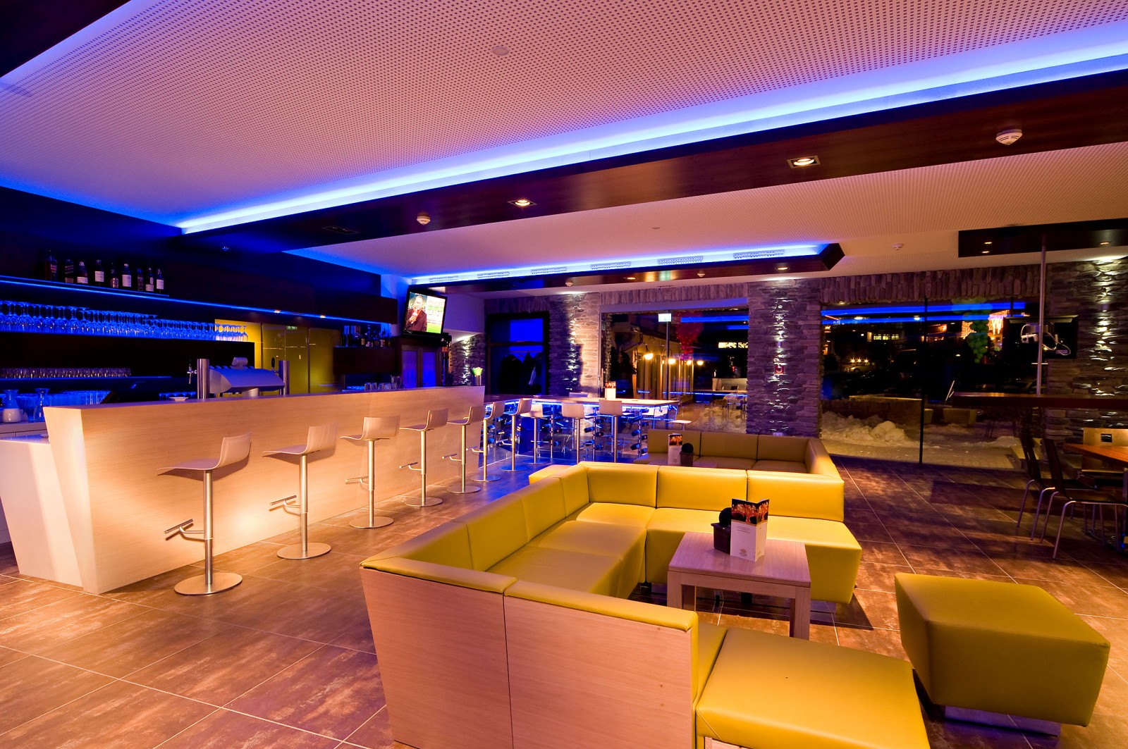 WineLounge in Lermoos, Foto 1