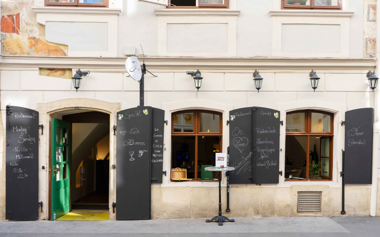 Specht  in Wien, Foto 1