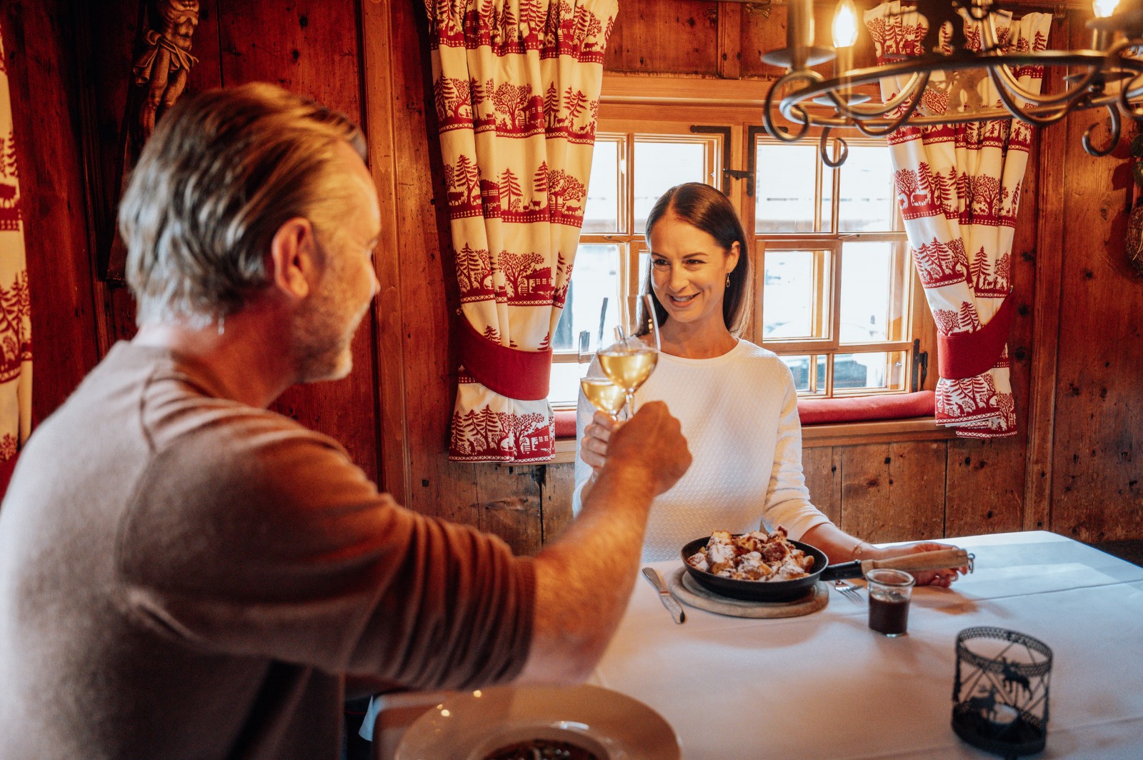 HOTEL GOLDENER BERG in Lech
