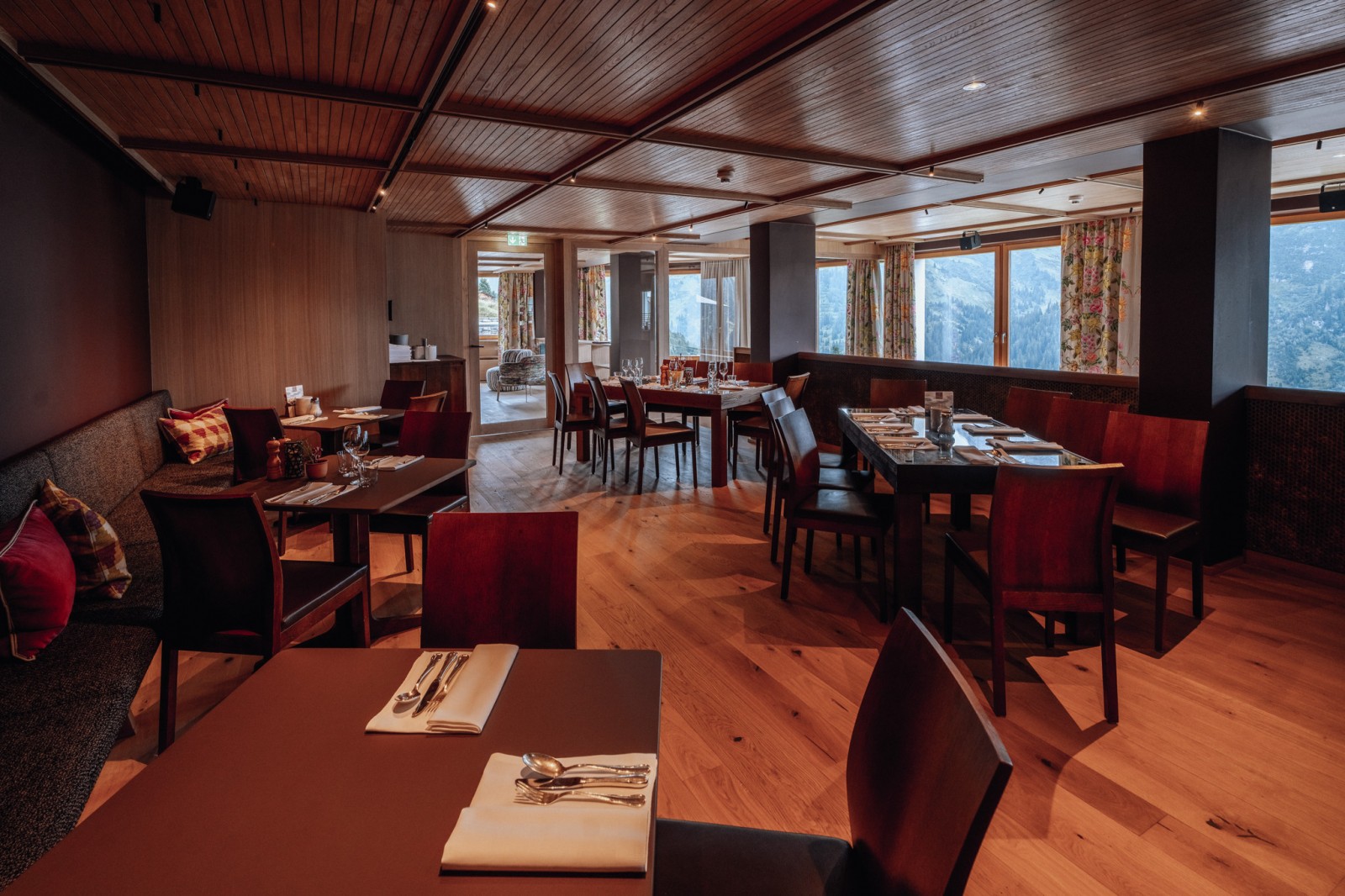 HOTEL GOLDENER BERG  in Lech, Foto 7
