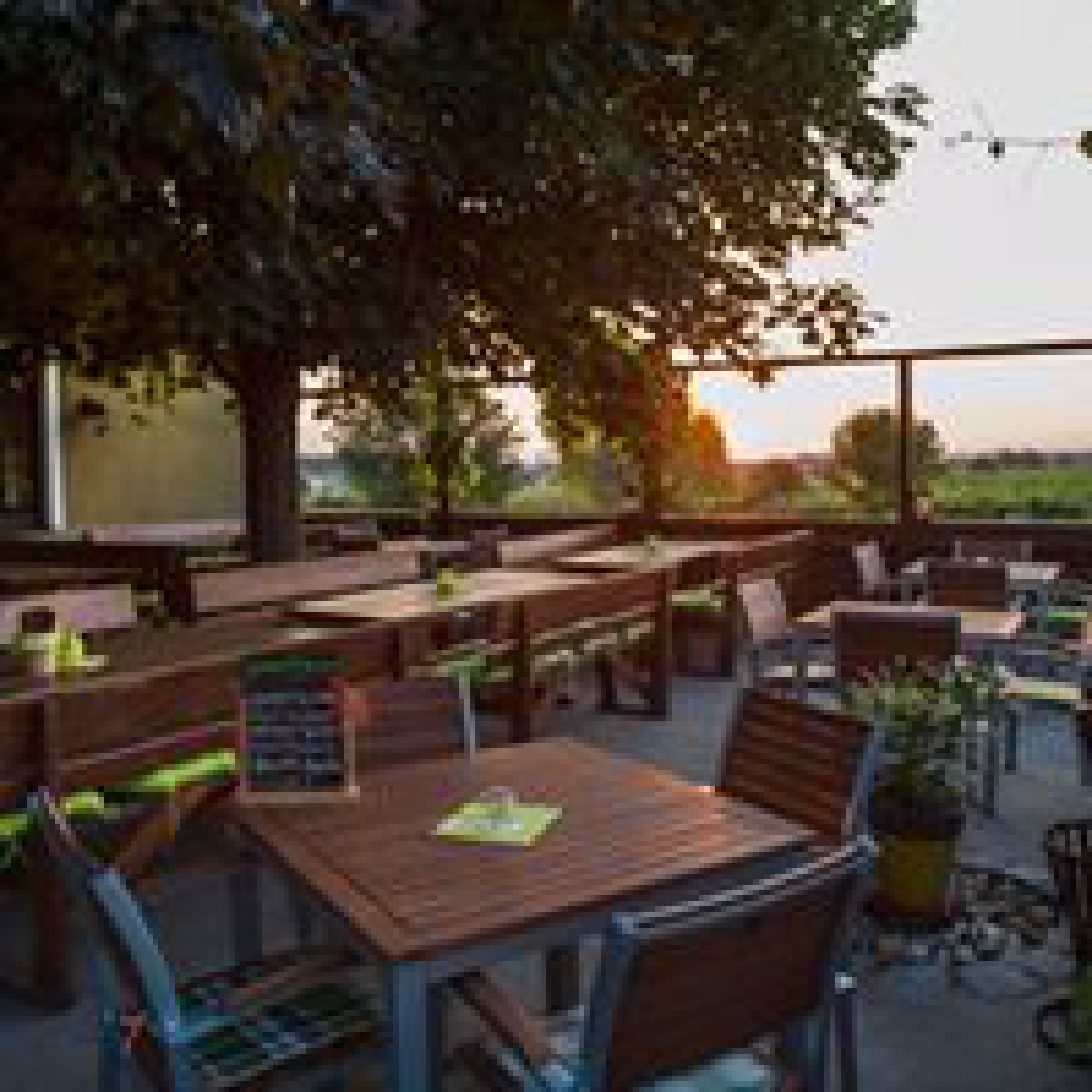 Hoffmanns Weinzeit - Heurigenrestaurant in Mönchhof, Foto 10