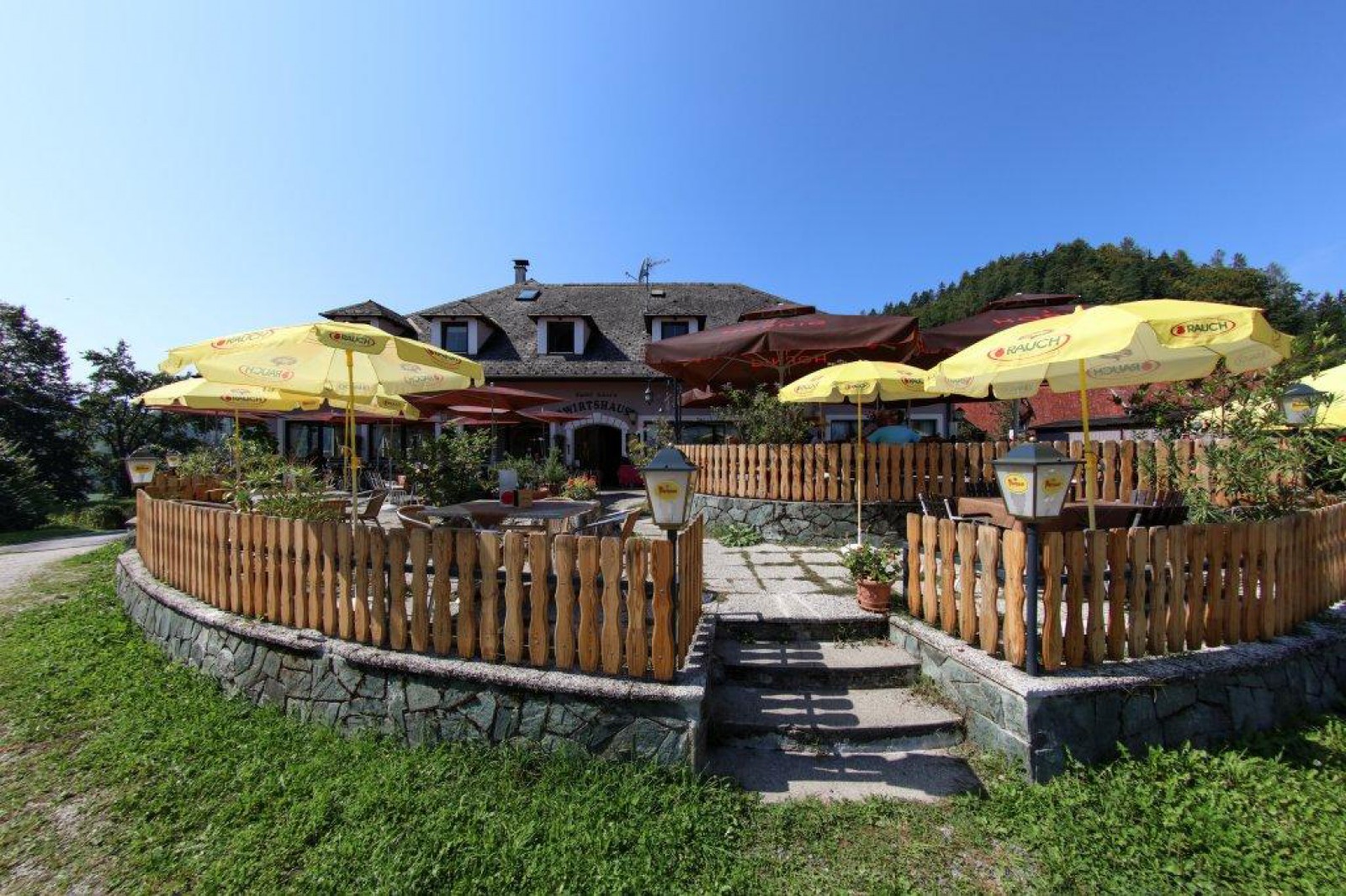 Sankt Anna s Wirtshaus in Reifnitz, Foto 1
