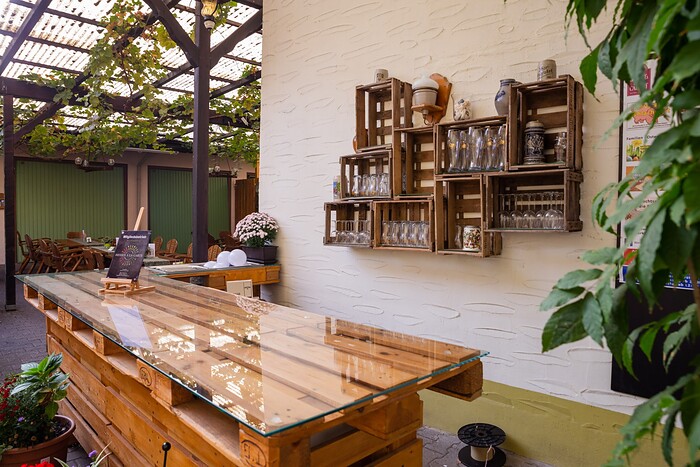 Restaurant Bonnets Weincabinet
