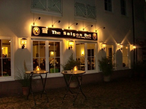 Restaurant The Saigon Deli