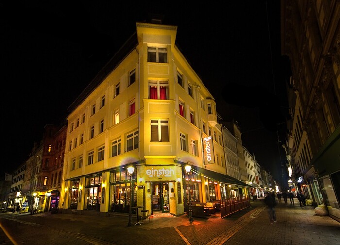 Café Einstein