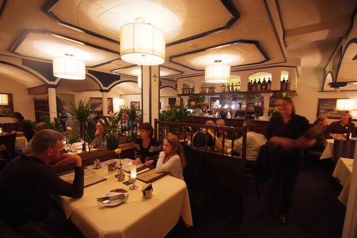 Restaurant ELENA