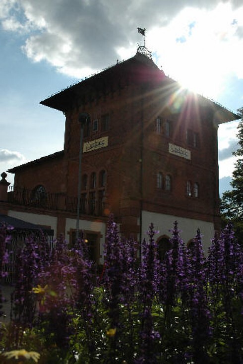 Casimir Restaurant
