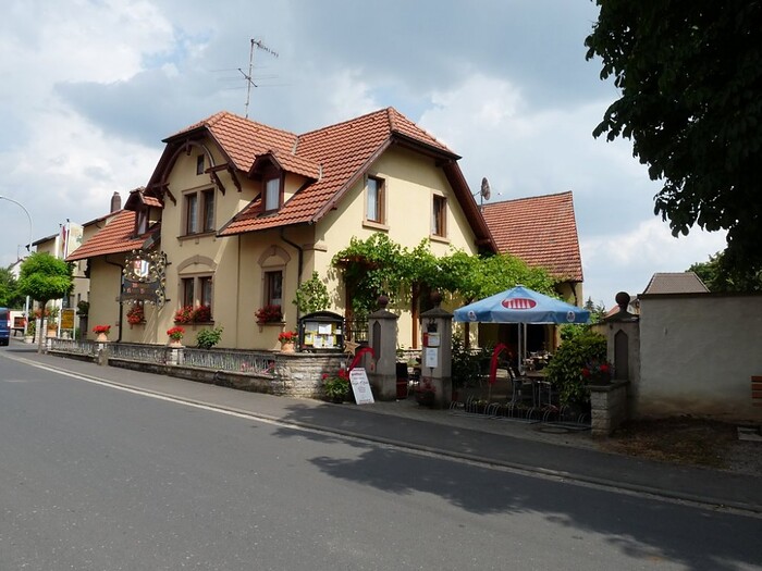 Restaurant Brauner Bär und weiße Taube