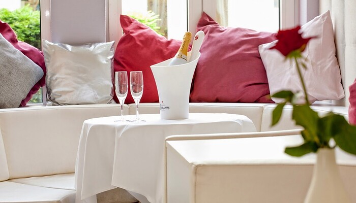 Restaurant white lounge