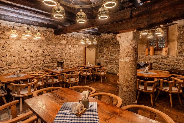 Augustiner Keller Hall in Tirol in Hall in Tirol, Foto 16