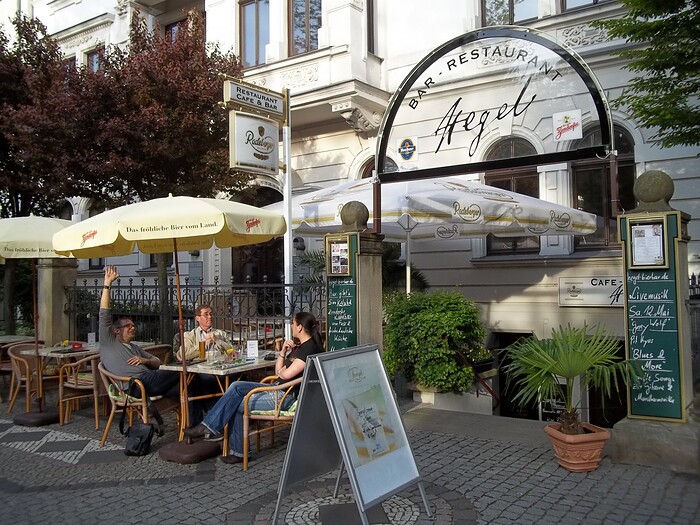 'Hegel' Bar/Restaurant